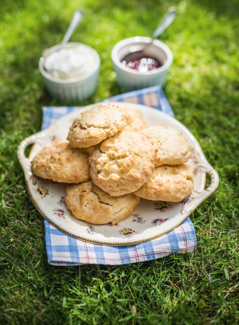 Three-ingredient Magic Scones