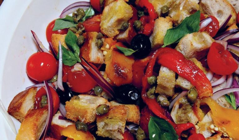 Panzanella Salad (panzanella)