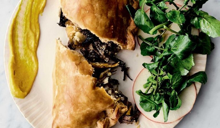 Jamie Oliver Veggie Pasties Recipe | Meat-free Meals Channel 4