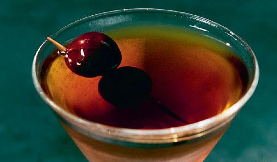 Classic Manhattan Cocktail Recipe