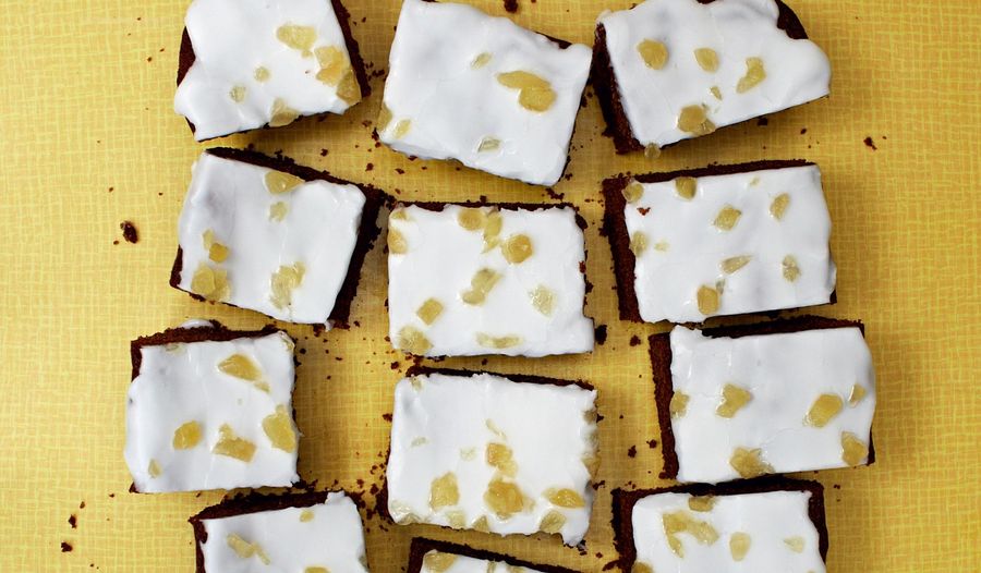 Mary's Ginger and Treacle Spiced Traybake