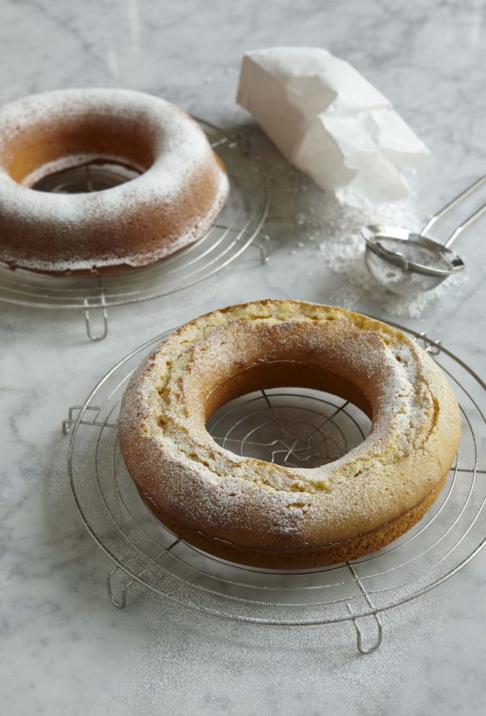 Yoghurt Pot Cake