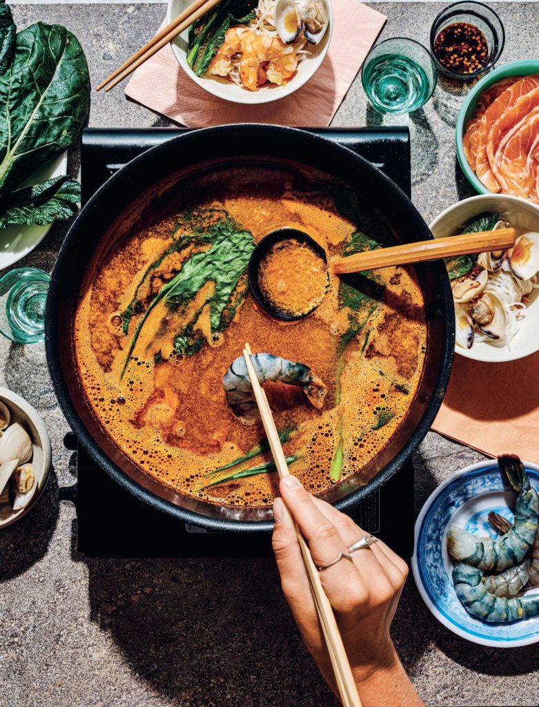 Mr Lee’s Spicy Steamboat Hot Pot Noodles with Seafood & Greens