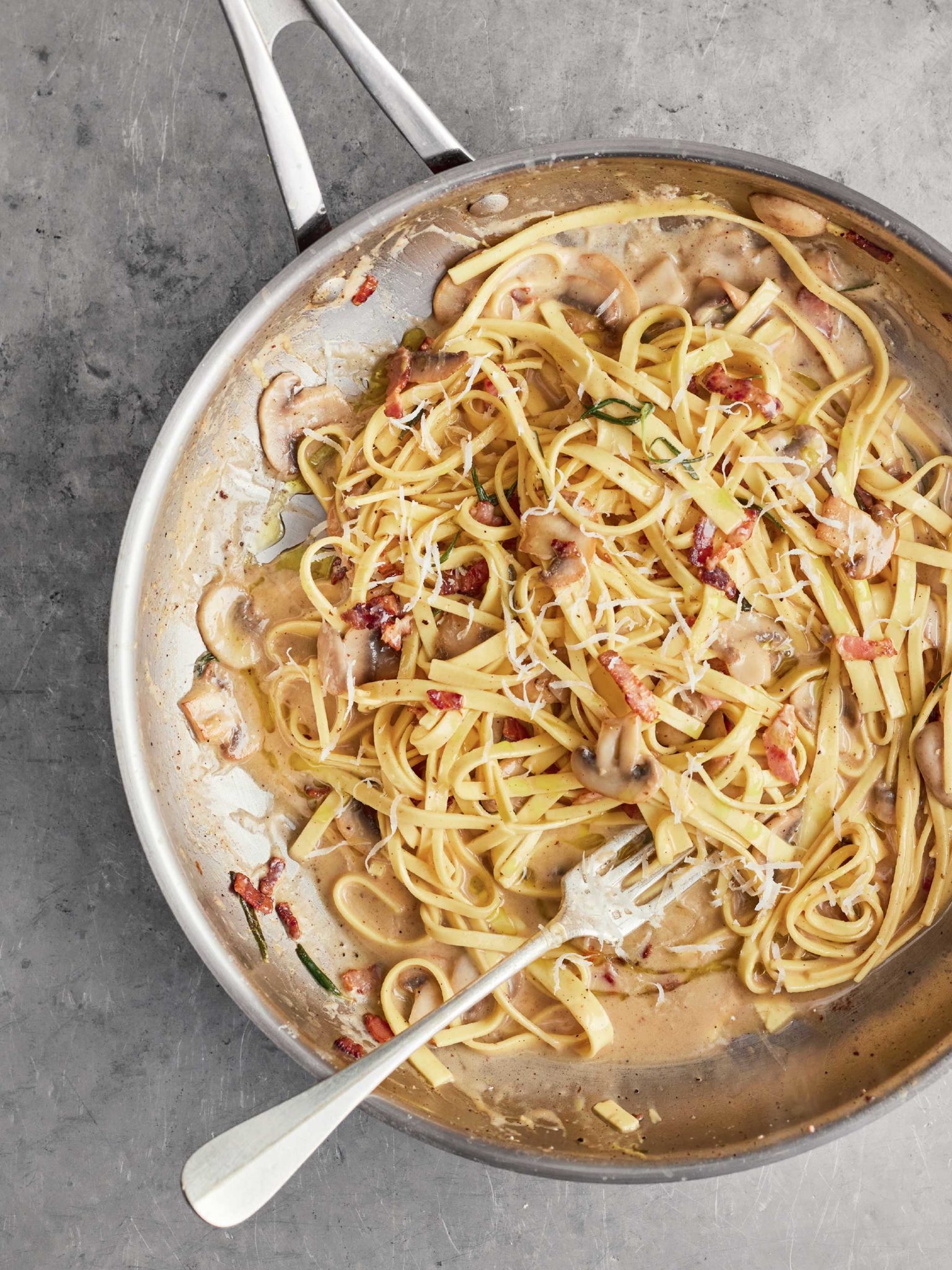 Jamie Oliver Mushroom Carbonara Recipe One Pot Wonders, Channel 4