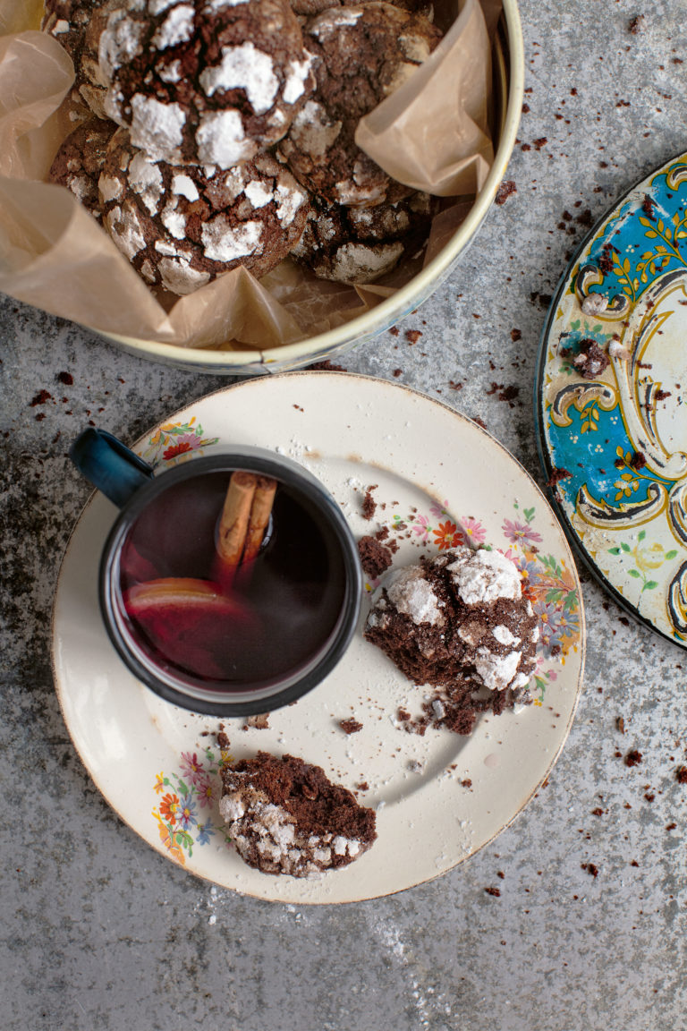 Christmas crinkle cookies