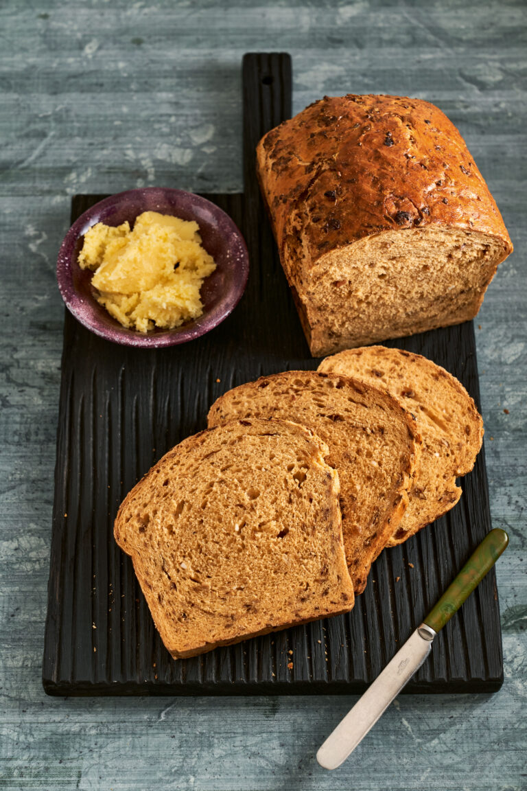 Nadiya Simple Spices Chilli Paneer loaf