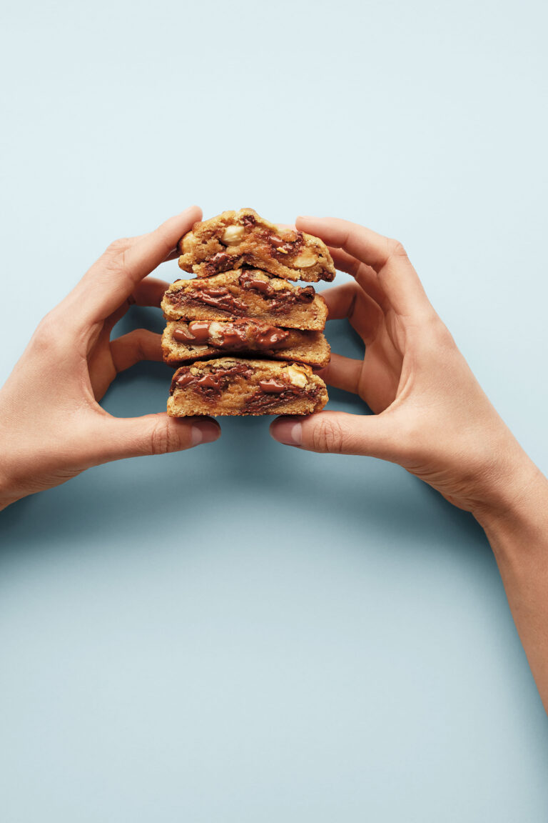 vegan hazelnut tahini cookies