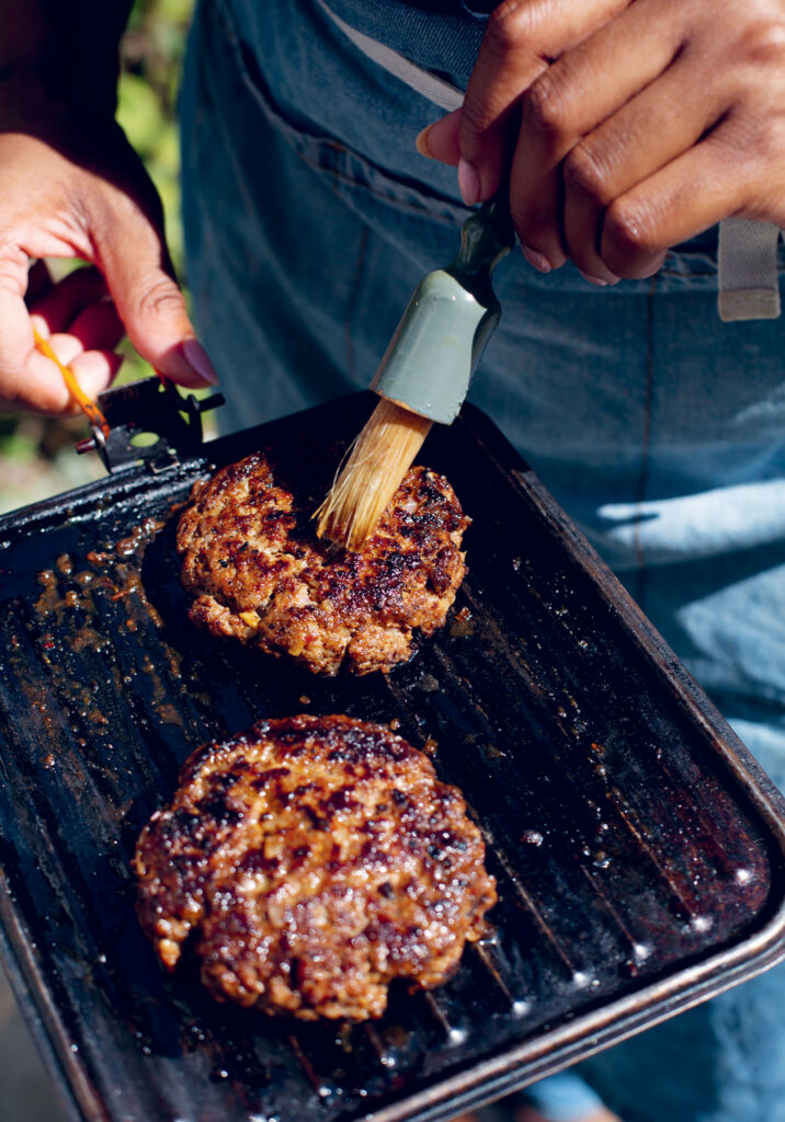 Jerk lamb burgers