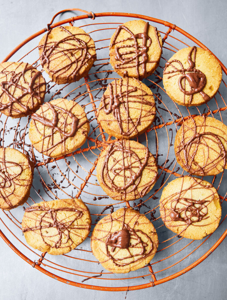 Jamie Oliver Chocolate Orange Air Fryer Shortbread Recipe