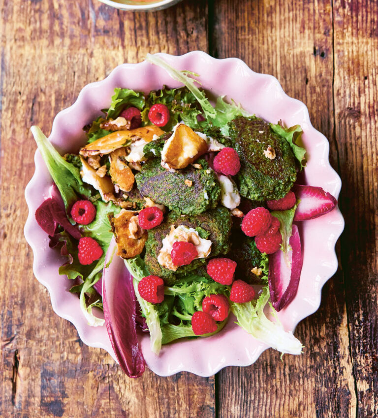Jamie Oliver spinach and lentil fritter salad
