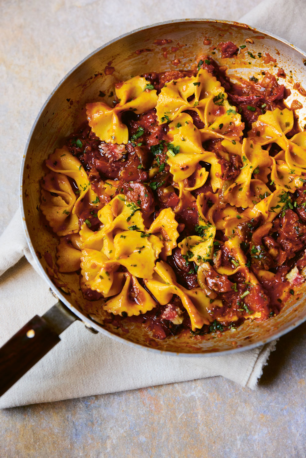 Mateo Zielonka Farfalle with Chorizo and Fig Recipe