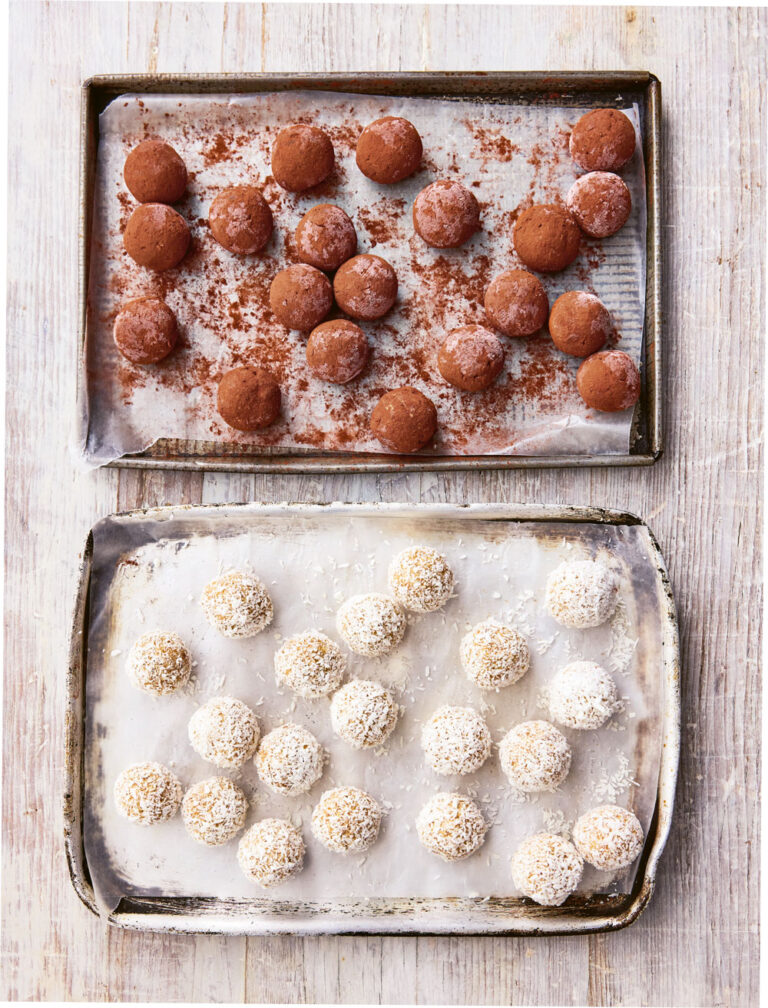 Jamie Oliver oaty fridge balls