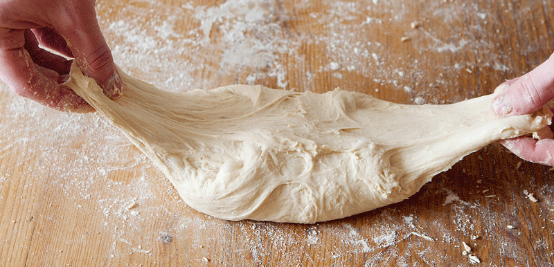 https://thehappyfoodie.co.uk/wp-content/uploads/legacy_images/files/768/shaping-step-4.gif