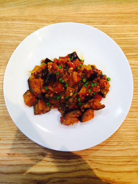 Aubergine and Pea Curry | Midweek Meal