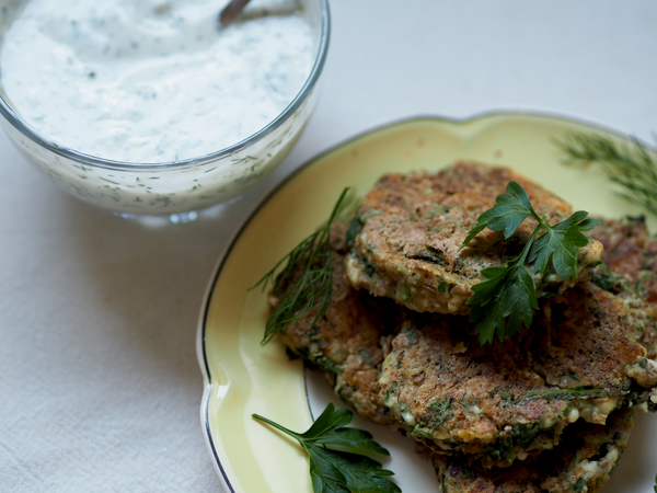 Lentil, Feta and Spinach Fritters | Vegetarian Lunch 