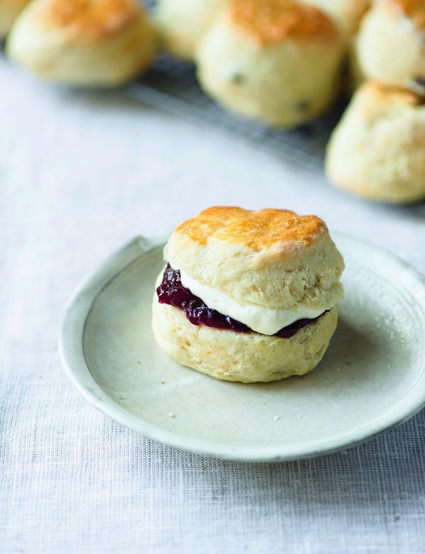 Paul Hollywood Scones | Easy Bakes