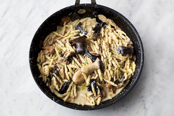 jamie oliver 5 ingredients garlic mushroom pasta