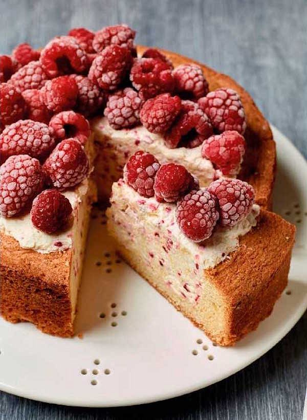 nadiya raspberry ice cream cake