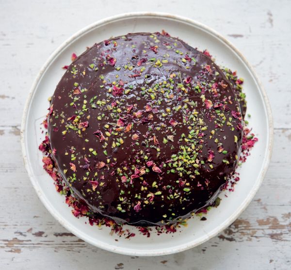 Nigella Lawson Vegan Bakes Chocolate Cake Recipe