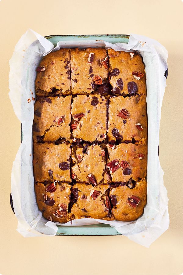 10 Quick & Healthy One Tray Oven Recipes from The Quick Roasting Tin - pecan chocolate chip