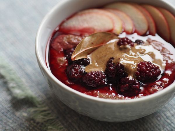 Blackberry Porridge | Midweek Breakfast 