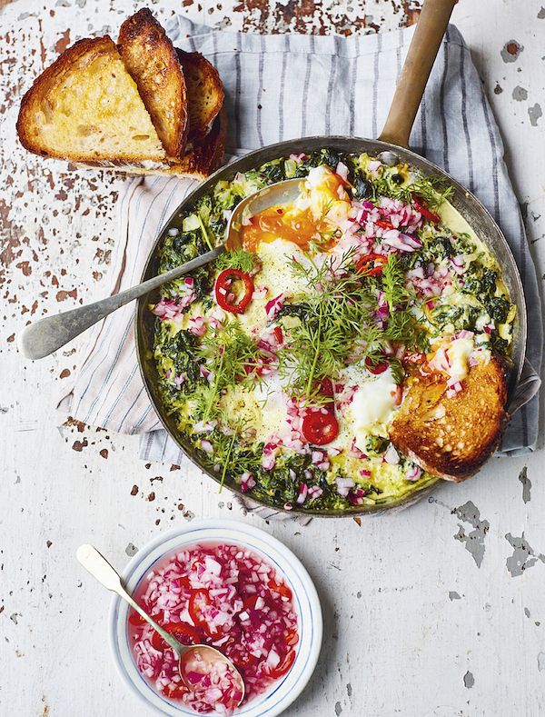Stewed Spinach Eggs | Christmas Breakfast